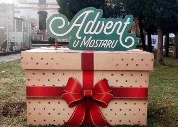 Neobične jaslice u Mostaru