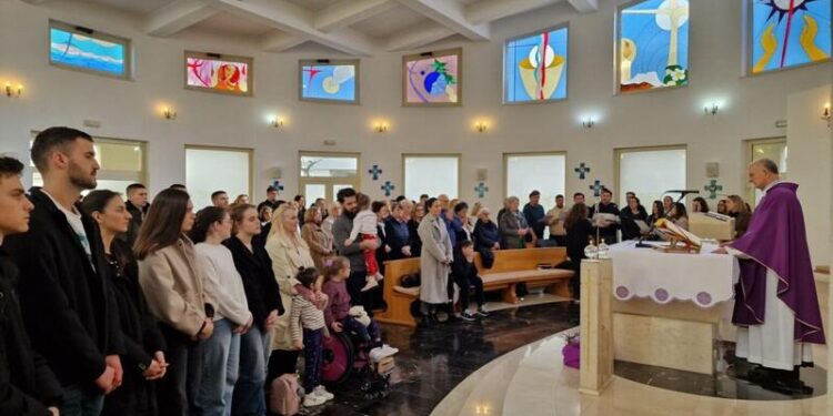 Obilježeno petnaest godina seminara posta, molitve i šutnje u Bijelom Polju kraj Mostara