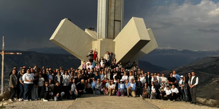 Održan Križni put za nerođene na brdu Hum kod Mostara