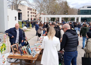 Nazarećani i Betlehemci na izložbi u mostarskoj katedrali
