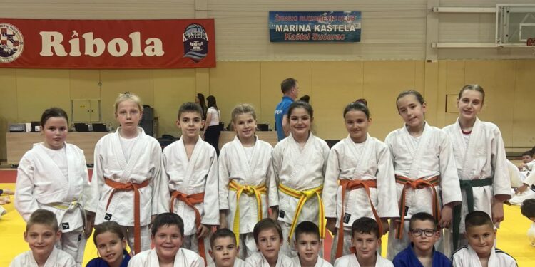 Džudašice kluba Herceg najbolje na turniru u Dalmaciji