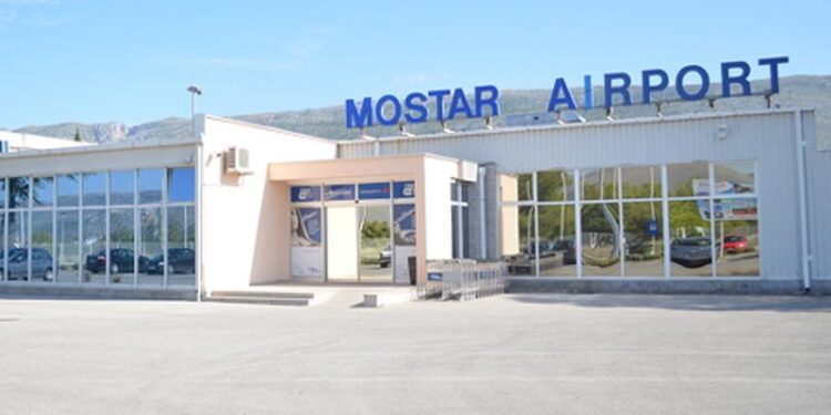 U Mostar sletio prvi od 16 charter letova iz Bugarske